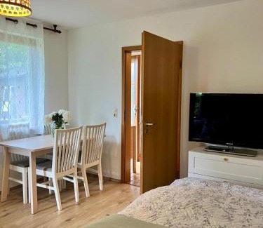 Oferdingen Apartamento | Wohnen im Holzhaus
