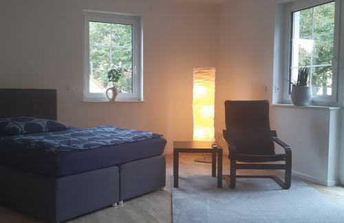 Frohnau Apartamento | Wohnung mit 2 Schlafzimmer Zentral Gelegen in Hohen Neuendorf