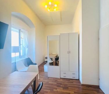 Eggenberg Apartamento | Wohnung mit Parkplatz