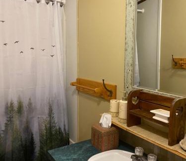 Ararat Cama Y Desayuno | Wolf Creek Farm B&B and Motorcycle Manor at Wolf Creek Farm, LLC