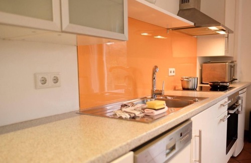 Wolthusen Apartamento | Wolthuser Warf II, Feha - Apartment/Fewo II, shower, WC, 2 bedrooms