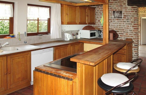 La Chapelle-Saint-Sauveur Villa | Maravillosa casa de vacaciones privada con piscina privada, WIFI, TV, terraza y mascotas permitida