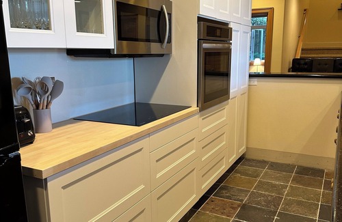 Northeast Bellevue Apartamento | Amplio apartamento privado frente al mar. 20 min Seattle. Hermosa vista durante todo el año!