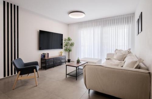Nahariya Apartamento | Wonderful 3 bedroom on the beach