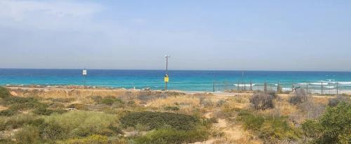Nahariya Apartamento | Wonderful 3 bedroom on the beach
