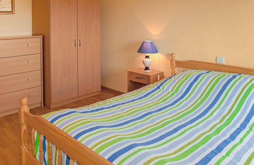 Saint-Hilaire-de-Villefranche Casa | Alojamiento de 4 habitaciones en JUICQ