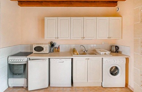 Saint-Hilaire-de-Villefranche Casa | Alojamiento de 2 habitaciones en JUICQ