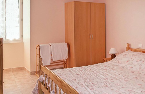 Saint-Hilaire-de-Villefranche Casa | Alojamiento de 2 habitaciones en JUICQ