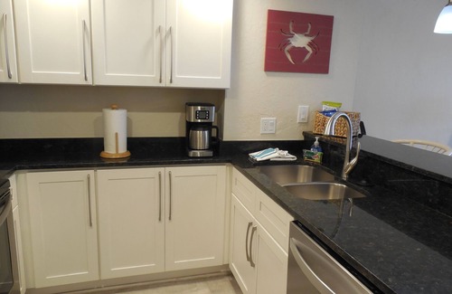 Burnt Store Marina Condominio | Wonderful condo, fabulous view overlooks Marina - Month stay discount
