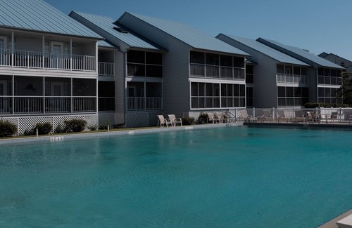 Port Charlotte Condominio | Maravilloso condominio en el río Myakka, cerca de las playas. Recientemente remodelado