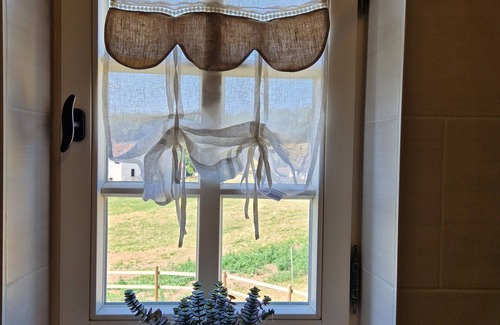 Feilsdorf Cabaña | Wonderful family and pet-friendly country house cottage with WiFi in Feilsdorf