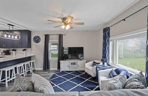 Wood Dale Casa | Wonderful in Wood Dale, right by ￼O’Hare airport!