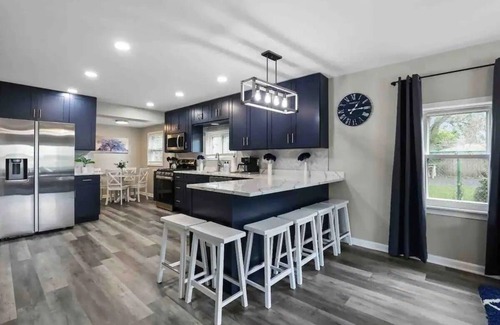Wood Dale Casa | Wonderful in Wood Dale, right by ￼O’Hare airport!