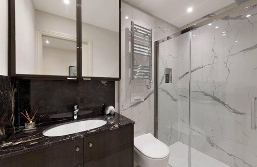 Brompton & Hans Town Apartamento | Wonderful Knightsbridge Apartment by Harrods