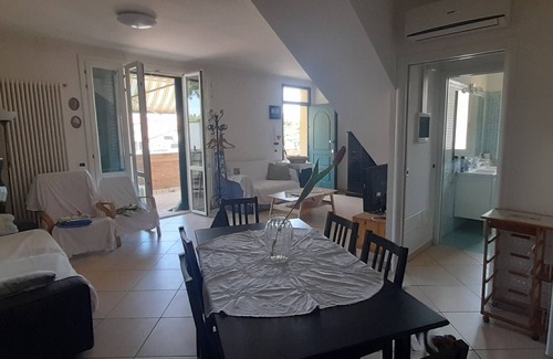 Pinarella Casa | Wonderful large house for large groups 15' from the sea. Pets allowed.