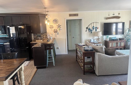 South Nags Head Casa | MARAVILLOSAS VISTAS AL OCÉANO EN ESTA ACOGEDORA CASA DE PLAYA