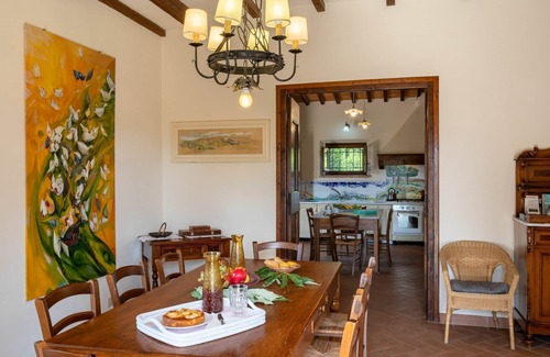 Borgo San Lorenzo Villa | Estupenda casa de vacaciones privada con WIFI, A/C, piscina privada, TV, patio y mascotas permitida