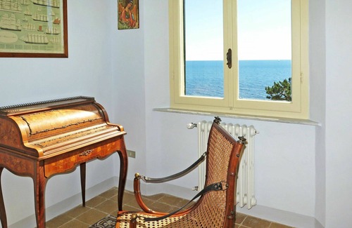 San Piero a Grado Villa | Preciosa casa de vacaciones privada para 9 personas con WIFI, TV, patio y mascotas permitida