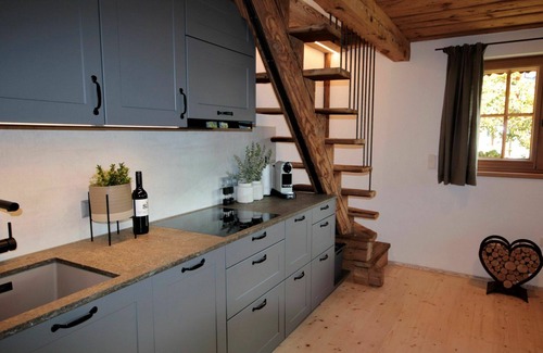 Muhlthal Casa | Estupenda casa de vacaciones privada para 2 personas con WIFI, TV y patio
