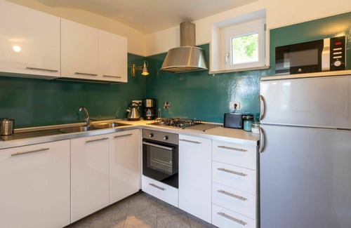 Casalborgone Casa | Estupenda casa de vacaciones privada para 6 personas con A/C, WIFI, TV, patio y vista panorámica