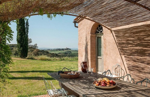 Camigliano Villa | Estupenda casa de vacaciones privada con WIFI, A/C, piscina privada, TV y vista panorámica