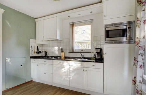 Zonnemaire Villa | Maravillosa casa de vacaciones privada para 6 personas con WIFI y TV