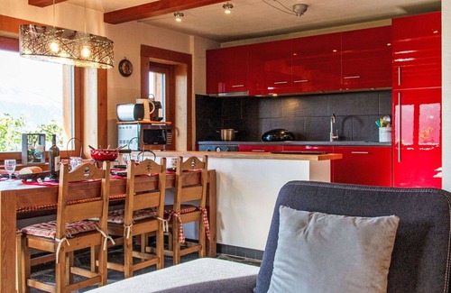 Veysonnaz Casa | Preciosa casa de vacaciones privada para 6 personas con WIFI, terraza y mascotas permitida