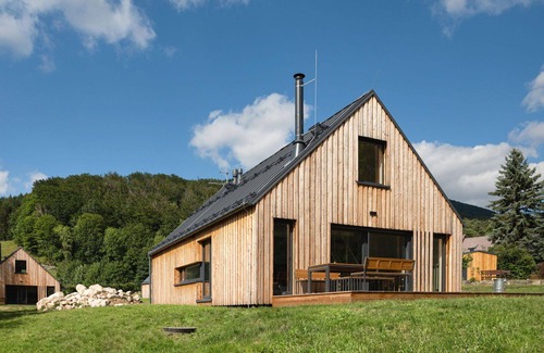 Bily Potok Villa | Preciosa casa de vacaciones privada para 10 personas con WIFI, TV, terraza y mascotas permitida