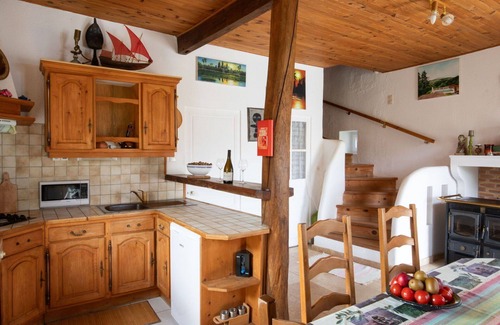 Epertully Casa | Maravillosa casa de vacaciones privada con piscina privada, WIFI, TV, patio y vista panorámica