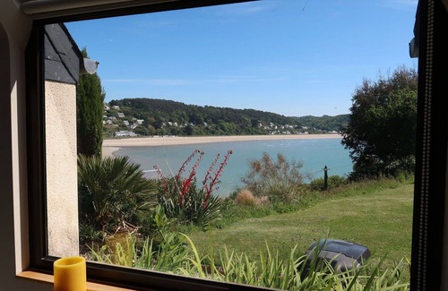 Saint-Michel-en-Greve Casa | Estupenda casa de vacaciones privada para 8 personas con WIFI, TV, terraza y mascotas permitida