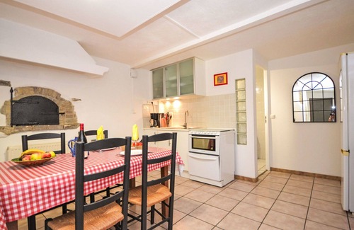 La Touche Villa | Maravillosa casa de vacaciones privada para 2 personas con WIFI, TV, terraza y mascotas permitida