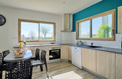 Ploubezre Casa | Preciosa casa de vacaciones privada para 6 personas con WIFI, TV y terraza