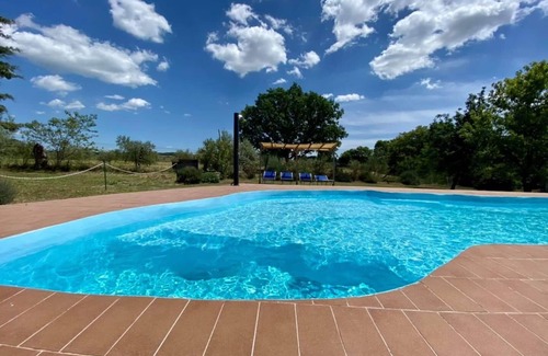 Pitigliano Villa | Preciosa casa de vacaciones privada con WIFI, piscina privada, mascotas permitida, vista panorámica