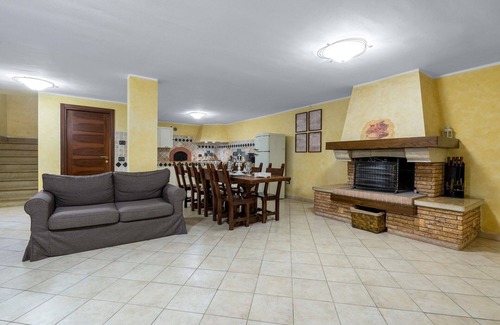 Selvatelle Villa | Casa de vacaciones privada con bañera de hidromasaje, piscina privada, WIFI, A/C, TV, balcón