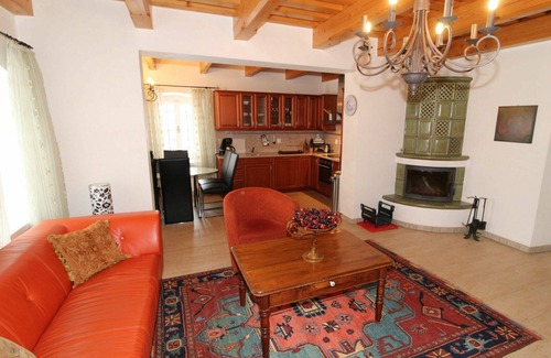 Sonov Villa | Estupenda casa de vacaciones privada para 6 personas con WIFI, piscina privada, TV y terraza