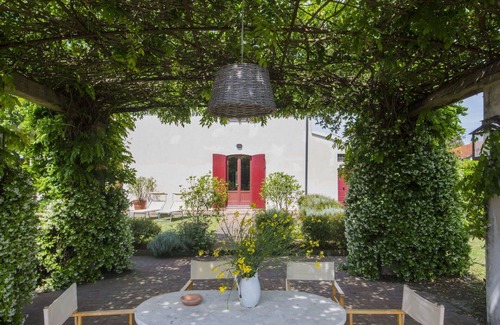 Lari Villa | Estupenda casa de vacaciones privada para 9 personas con WIFI, TV y patio