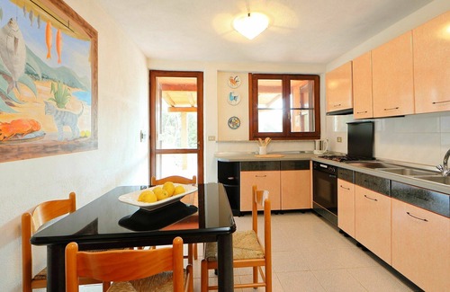 Badesi Villa | Maravillosa casa de vacaciones privada con WIFI, piscina privada, A/C, TV, patio, aparcamiento