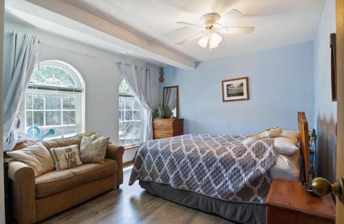 Rocky Mount Casa | Wonderful Remote Lake Cabin! Fish from Deck & Dock