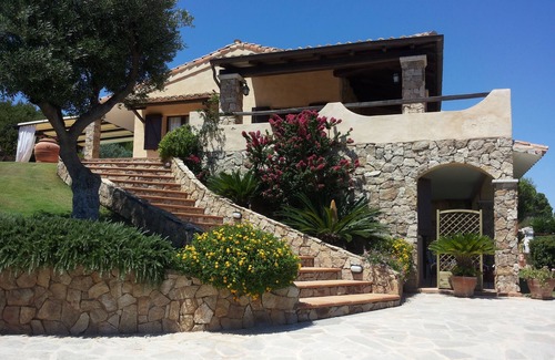 Porto Pino Apartamento | Hermoso apartamento en la villa