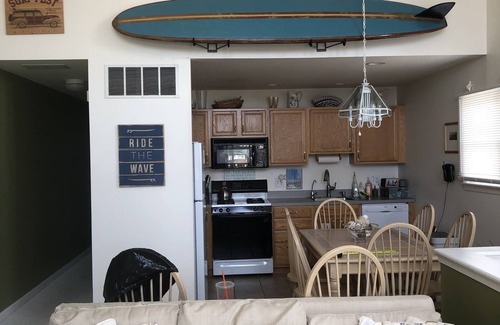 Avalon Casa | Maravillosa casa de pueblo en Avalon Hermosa!