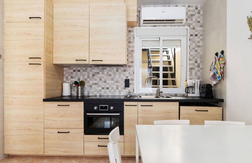 Los Alcázares Casa | Preciosa casa de vacaciones para 4 personas con WIFI, A/C, piscina, TV y terraza