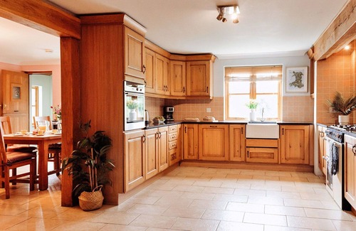 Devils Bridge Casa | Estupenda casa de vacaciones para 12 personas con WIFI, jacuzzi y mascotas permitida