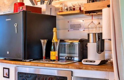 Treknow Casa | Preciosa casa de vacaciones para 2 personas con WIFI y terraza