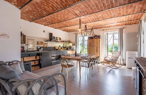 Portacomaro Casa | Preciosa casa de vacaciones para 4 personas con WIFI, piscina privada, TV y terraza