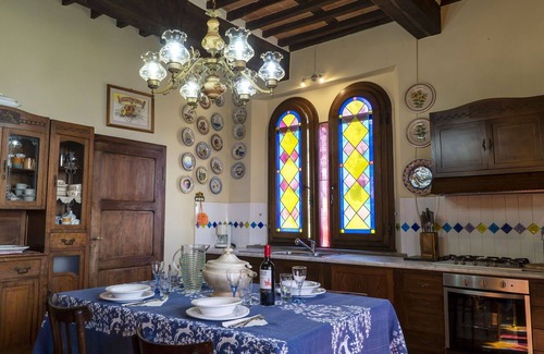 Petrognano Casa | Estupenda casa de vacaciones para 6 personas con A/C, WIFI y TV, cerca de Lucca