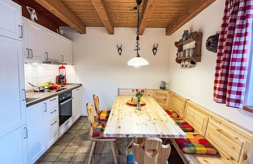 Oberkreuzberg Casa | Estupenda casa de vacaciones para 6 personas con piscina, WIFI, TV y terraza