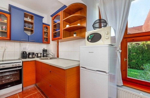Balatonbereny Casa | Casa de vacaciones con A/C, WIFI, piscina privada, TV, terraza, mascotas permitida, aparcamiento