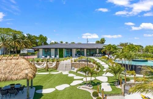 Ludlam Casa | Wonderlake Infinity Pool Resort L66