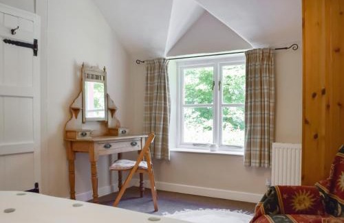 Stackpole Casa | Wood Cottage