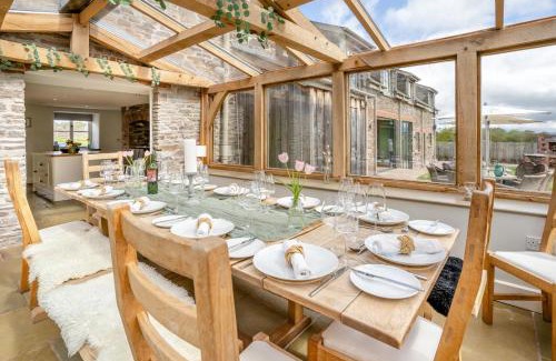 Llanfihangel Tal-y-llyn Casa | Wood Farm Barn